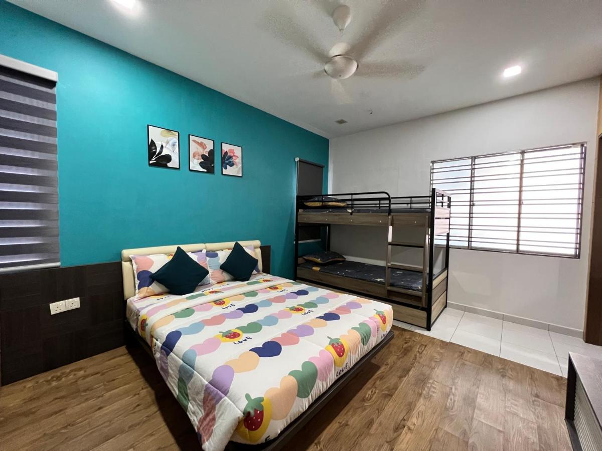 فيلا D Niice Garden View With Private Pool Bukit Indah, جوهر بهرو المظهر الخارجي الصورة